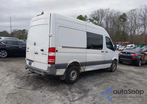 2011 Mercedes-Benz Sprinter 2500 Normal Roof from USA, damaged, VIN WD3PE7CC4B5605217
